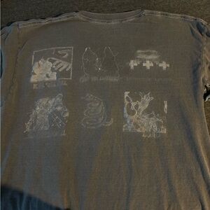 worn out metallica tee